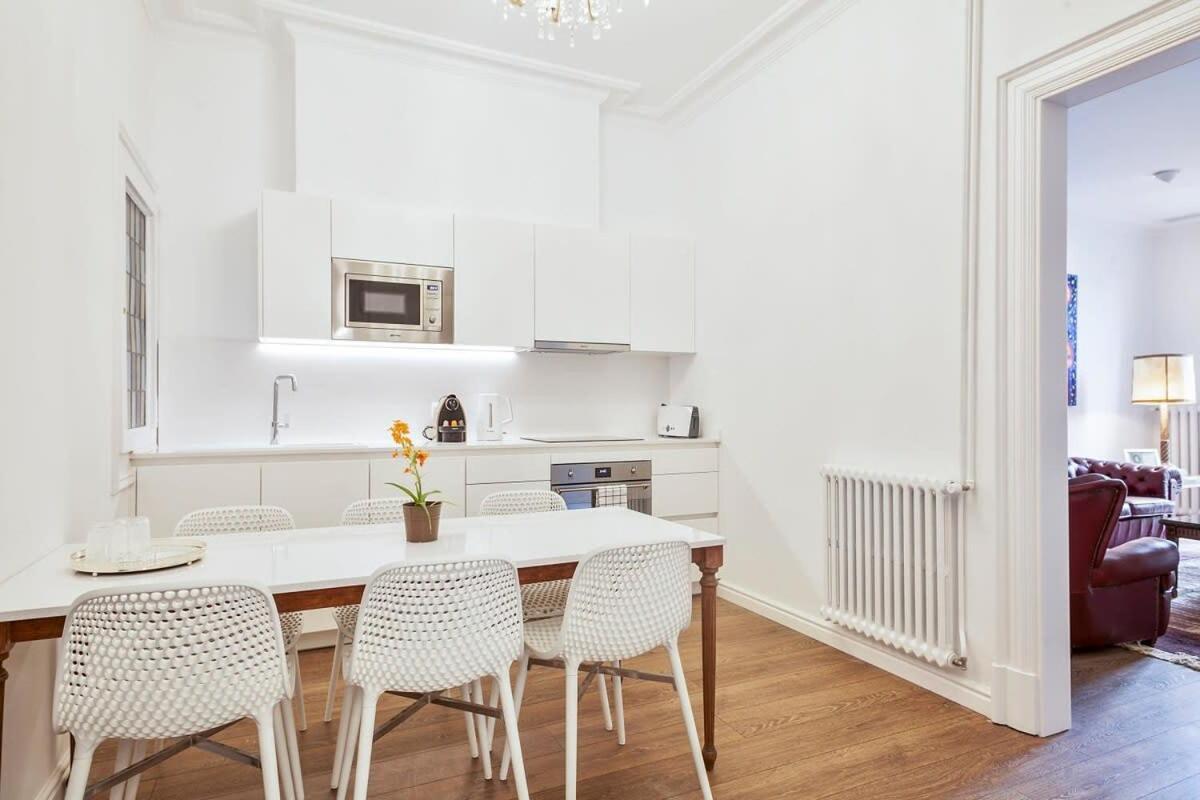 Casa Batllo - Luxury Historic 4Bd 4Bth For 9 Guests Daire Barselona Dış mekan fotoğraf